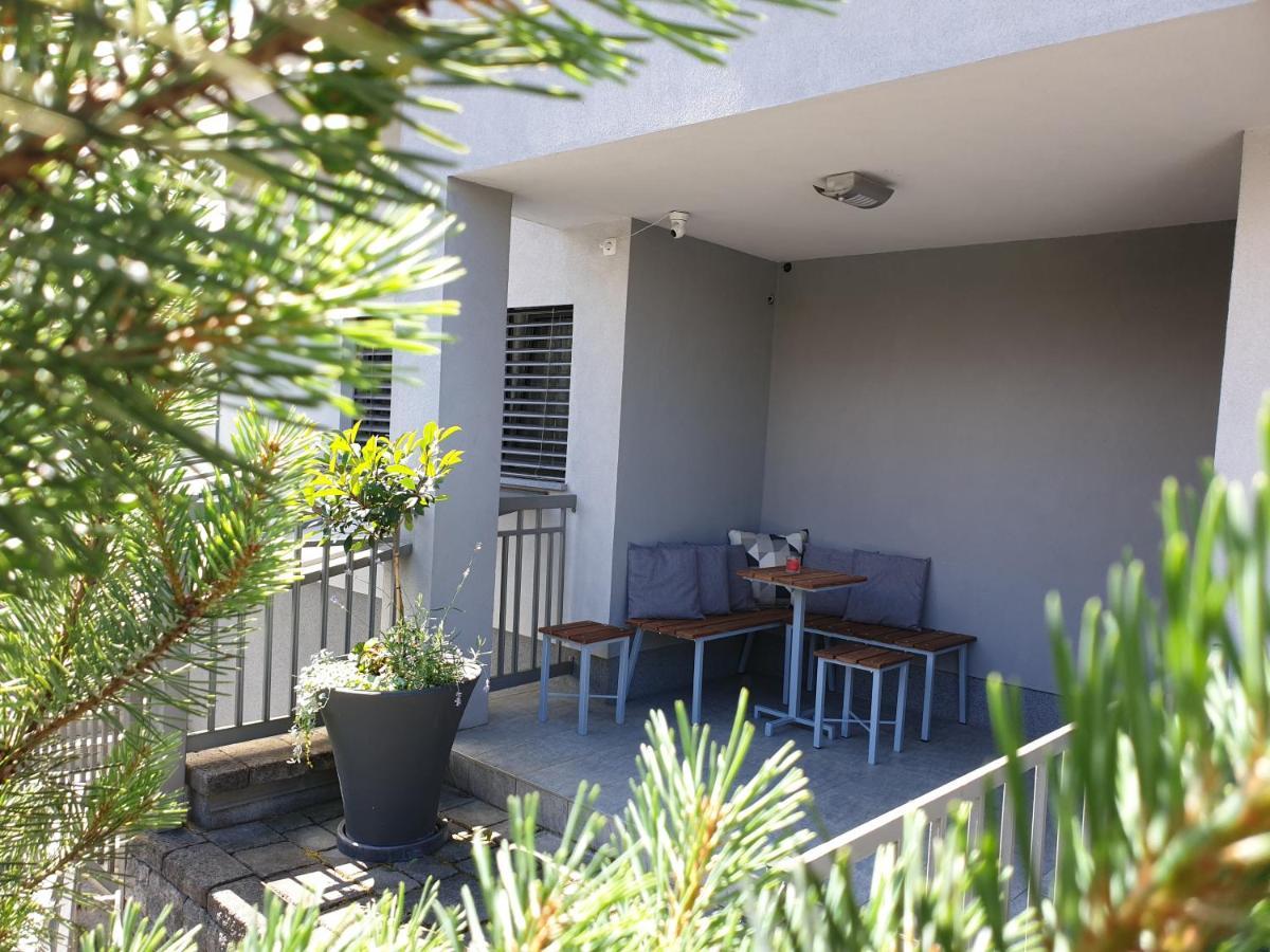 Apartment Emma Ljubljana - Free Parking, Ac, Wifi Eksteriør bilde