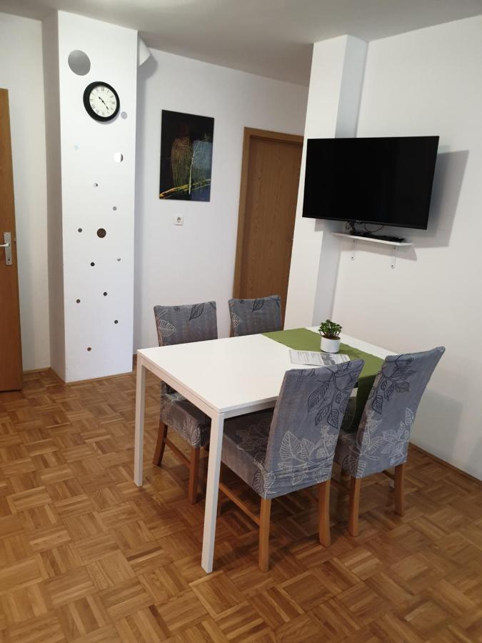 Apartment Emma Ljubljana - Free Parking, Ac, Wifi Eksteriør bilde