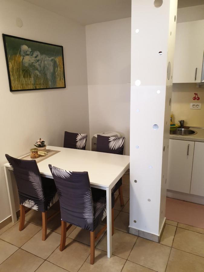 Apartment Emma Ljubljana - Free Parking, Ac, Wifi Eksteriør bilde