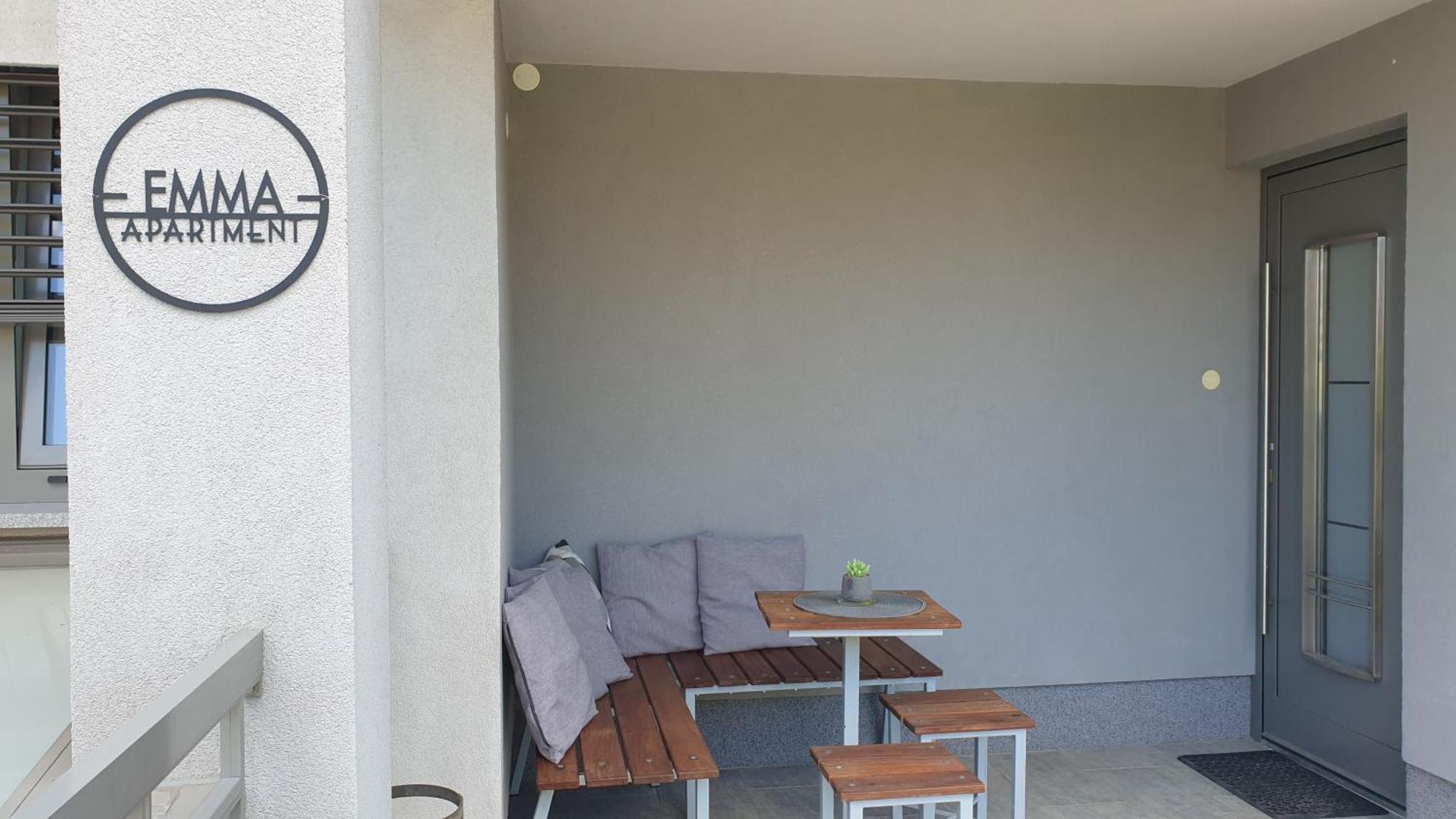 Apartment Emma Ljubljana - Free Parking, Ac, Wifi Eksteriør bilde